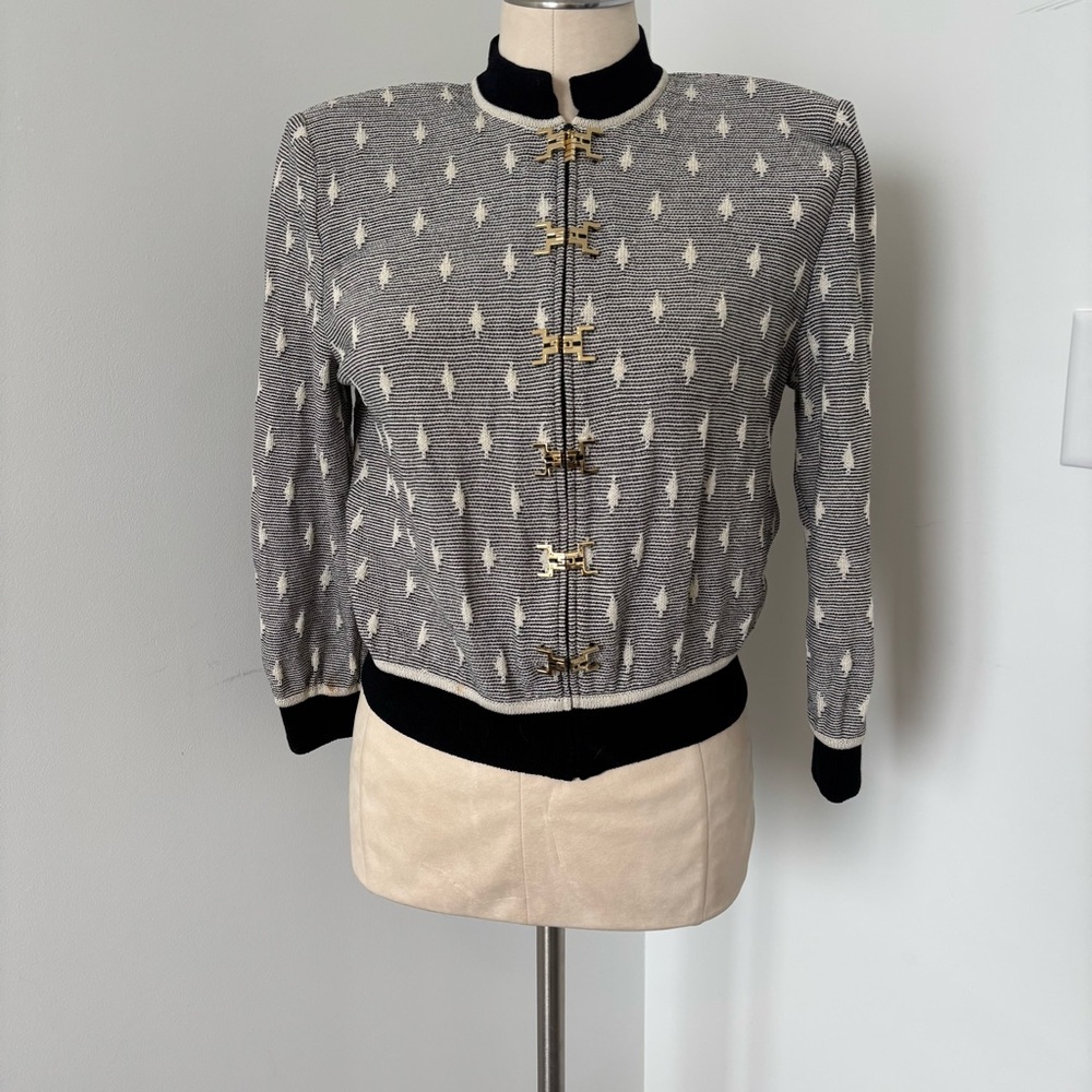 St. John Collection Jacket - Picture 2 of 6